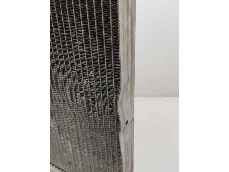 Recambio de radiador agua para land rover discovery 4 tdv6 hse referencia OEM IAM L25951  