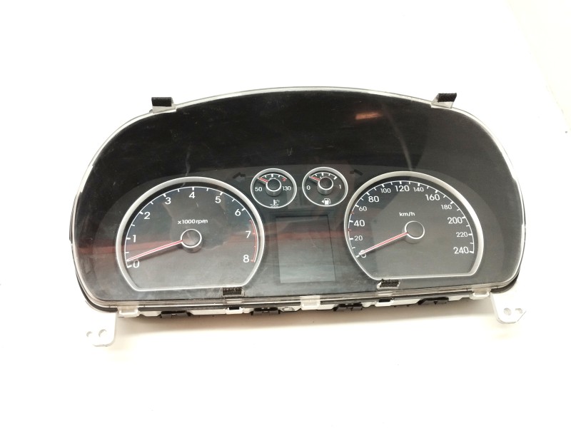 Recambio de cuadro instrumentos para hyundai i30 1.4 cat referencia OEM IAM 940032R010  