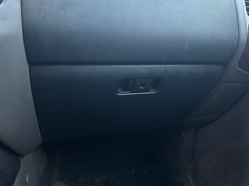 Recambio de guantera para mitsubishi montero (v60/v70) 3.2 di-d gls hunter (5-ptas.) referencia OEM IAM   
							