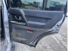 Recambio de guarnecido puerta trasera derecha para mitsubishi montero (v60/v70) 3.2 di-d gls hunter (5-ptas.) referencia OEM IAM