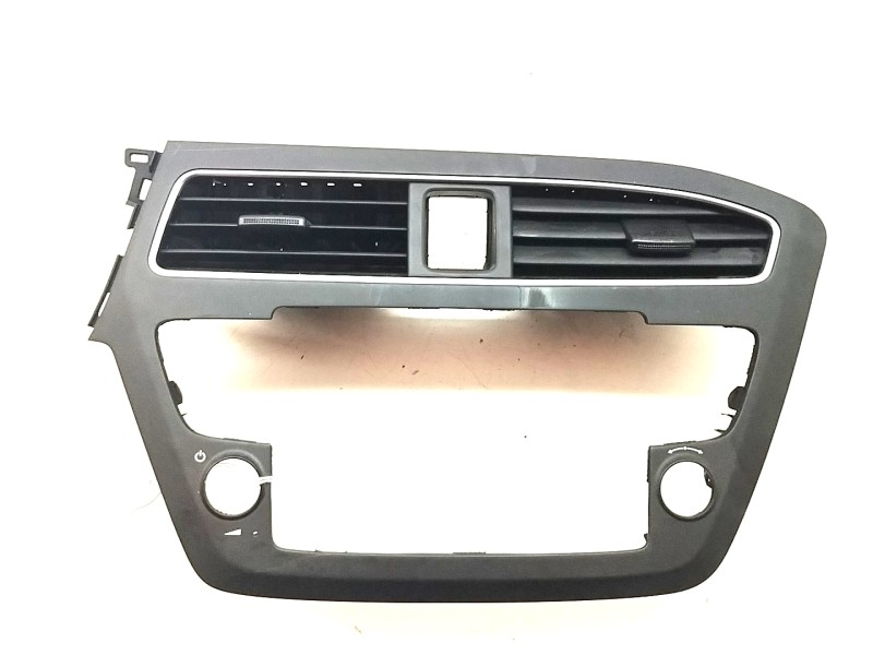 Recambio de rejilla aireadora para hyundai i20 essence referencia OEM IAM 97410C8100  