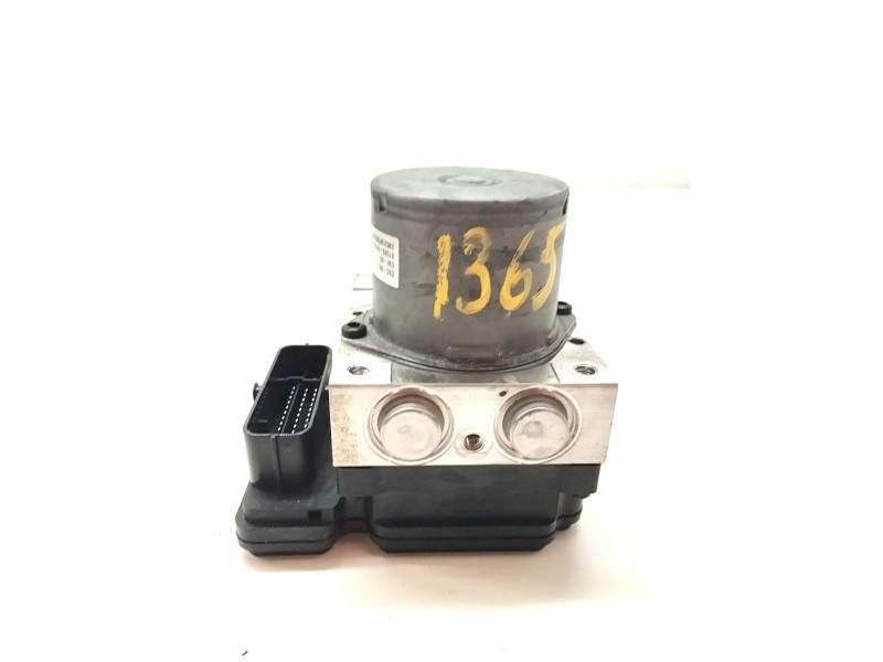 Recambio de abs para hyundai i20 essence referencia OEM IAM C858924650  