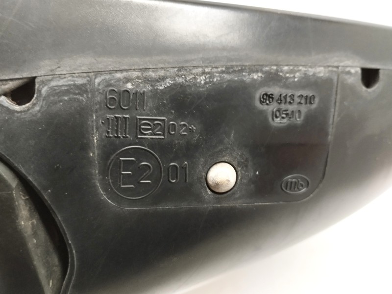 Recambio de retrovisor derecho para peugeot 406 berlina (s1/s2) 2.0 hdi cat referencia OEM IAM 96413210  
							