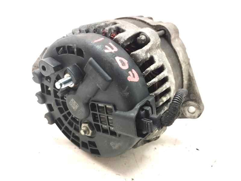 Recambio de alternador para opel astra j lim. 1.7 cdti 131 cv referencia OEM IAM 13579675  