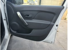 Recambio de guarnecido puerta delantera derecha para dacia logan mcv ii 1.5 dci diesel fap cat referencia OEM IAM   