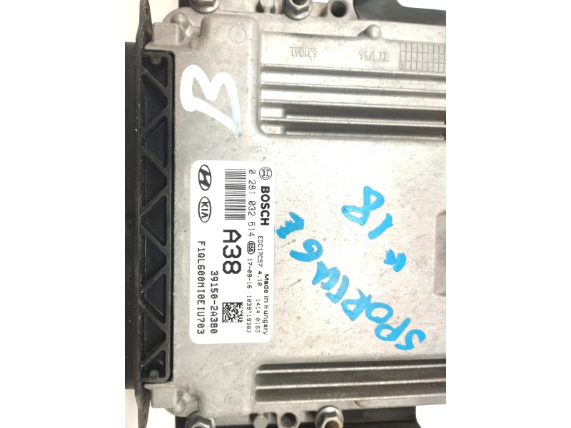 Recambio de centralita motor uce para kia sportage line 2wd referencia OEM IAM 391502A380  
							