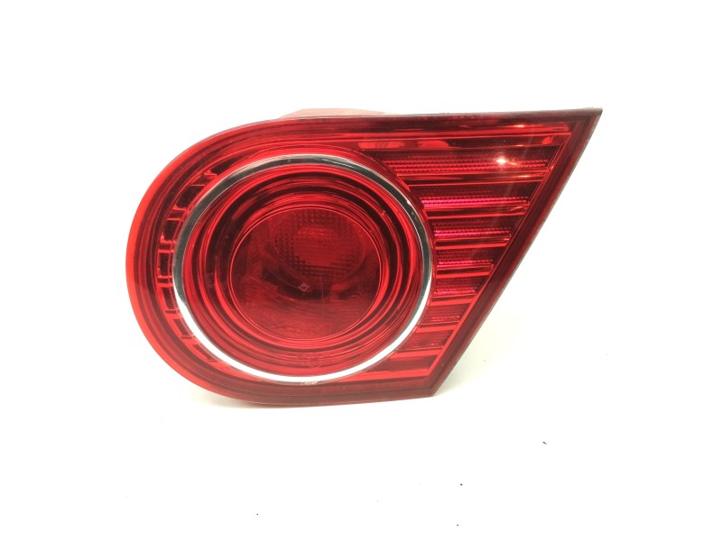 Recambio de piloto trasero derecho interior para kia opirus 3.5 v6 cat referencia OEM IAM   