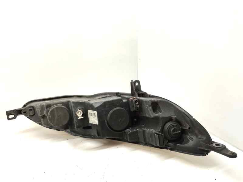 Recambio de faro izquierdo para peugeot 407 1.6 hdi referencia OEM IAM 0301213203  