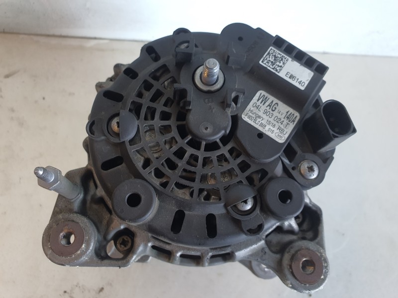 Recambio de alternador para seat leon (5f1) reference referencia OEM IAM 04L903024T  