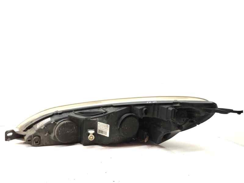 Recambio de faro derecho para peugeot 407 1.6 hdi referencia OEM IAM 0301213202  