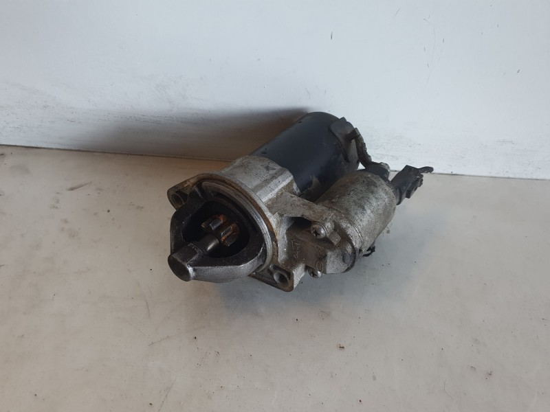 Recambio de motor arranque para kia soul 1.6 crdi cat referencia OEM IAM 361002A300  