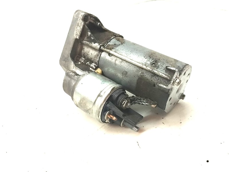 Recambio de motor arranque para renault clio iv 1.5 dci diesel fap referencia OEM IAM 233003329R  