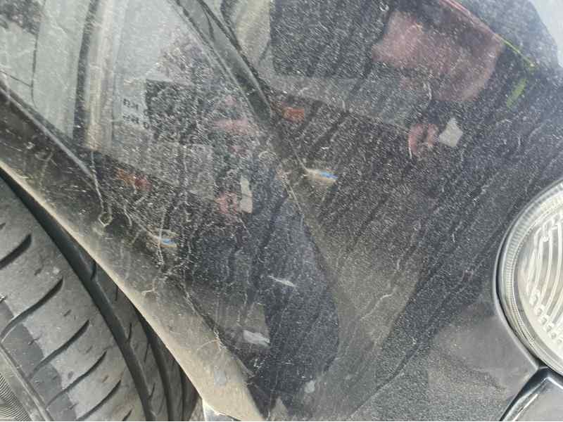 Recambio de aleta delantera derecha para chrysler voyager (rg) 2.5 crd 141 cv referencia OEM IAM   
							