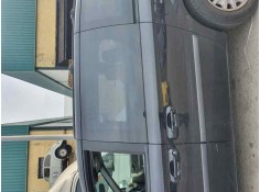 Recambio de puerta lateral corredera izquierda para chrysler voyager (rg) 2.5 crd 141 cv referencia OEM IAM   