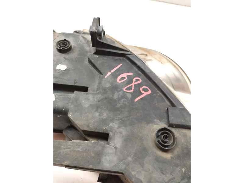 Recambio de faro derecho para volkswagen passat berlina (3c2) 2.0 tdi 140 cv referencia OEM IAM 3C0941006AA  