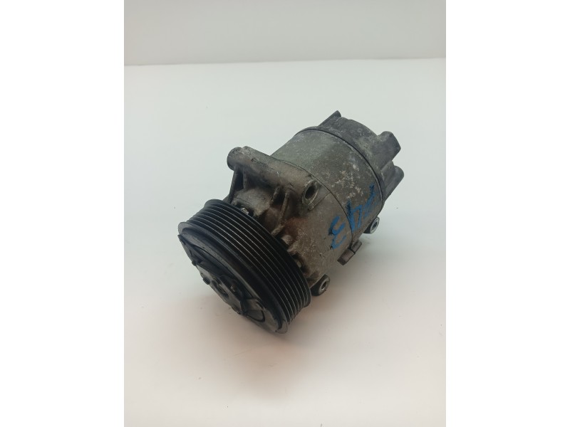 Recambio de compresor aire acondicionado para renault megane ii berlina 5p 1.9 dci diesel referencia OEM IAM 8200940233  