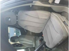 Recambio de asiento delantero izquierdo para chrysler voyager (rg) 2.5 crd 141 cv referencia OEM IAM   