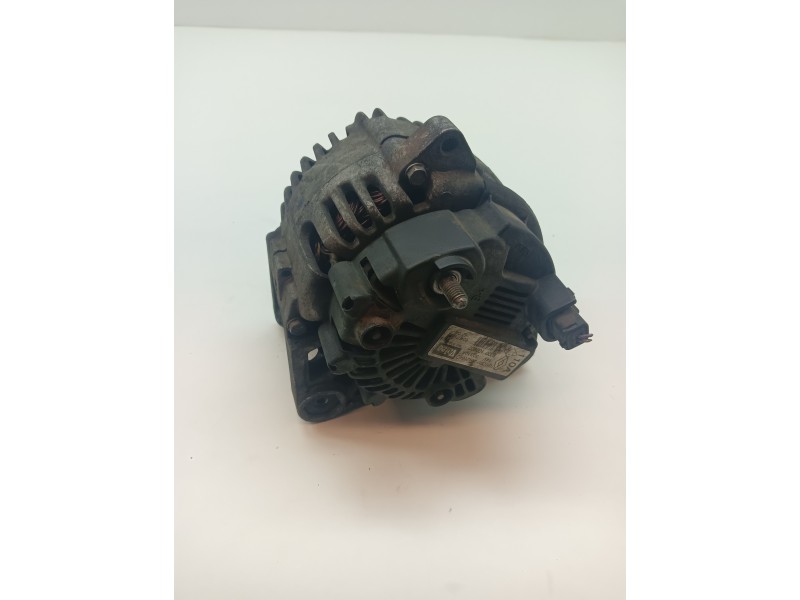 Recambio de alternador para renault scenic ii 1.5 dci diesel referencia OEM IAM 8200100907  