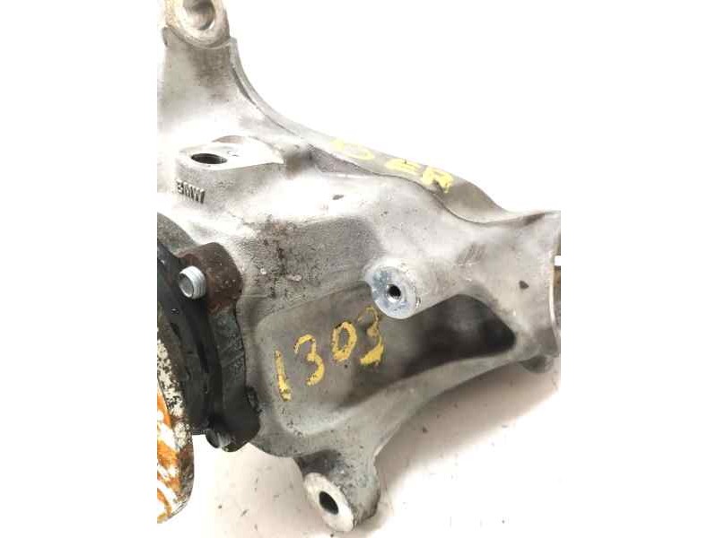 Recambio de mangueta delantera derecha para bmw serie 1 lim. (f40) 1.5 12v turbodiesel referencia OEM IAM 6876646  