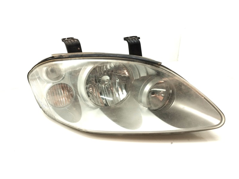 Recambio de faro derecho para ssangyong rodius 2.7 turbodiesel cat referencia OEM IAM   