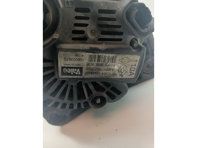 Recambio de alternador para renault clio ii fase ii (b/cb0) 1.5 dci diesel referencia OEM IAM 8200386806  
							