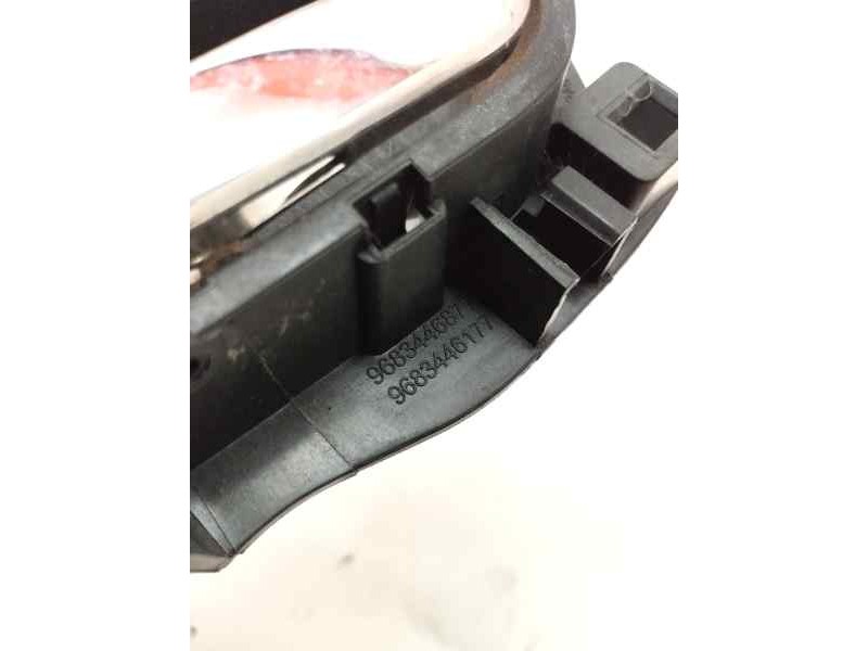Recambio de maneta interior trasera izquierda para peugeot 5008 1.6 blue-hdi fap referencia OEM IAM 9683446177  