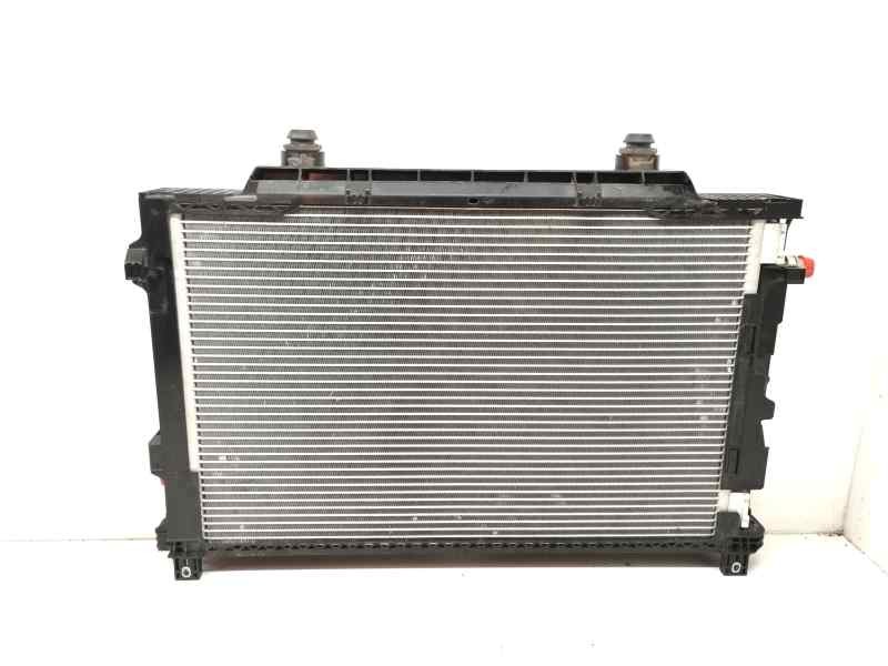 Recambio de radiador calefaccion / aire acondicionado para jaguar i-pace se referencia OEM IAM J9D319E839AB  