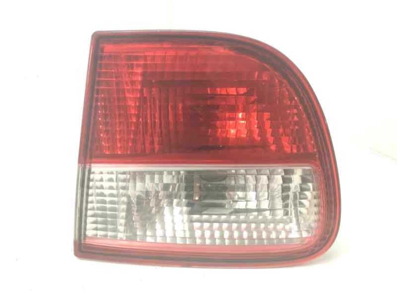 Recambio de piloto trasero derecho interior para seat leon (1m1) 1.6 16v 105 cv referencia OEM IAM   
							