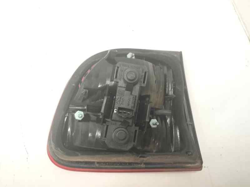 Recambio de piloto trasero derecho interior para seat leon (1m1) 1.6 16v 105 cv referencia OEM IAM   
							