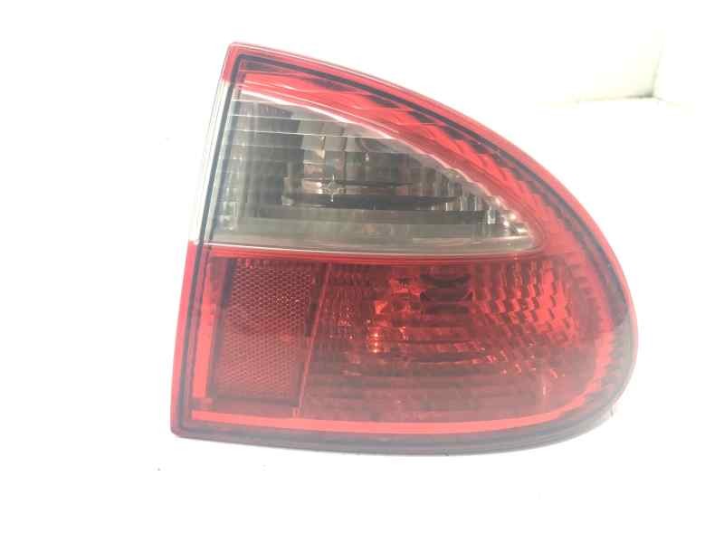 Recambio de piloto trasero derecho para seat leon (1m1) 1.6 16v 105 cv referencia OEM IAM   