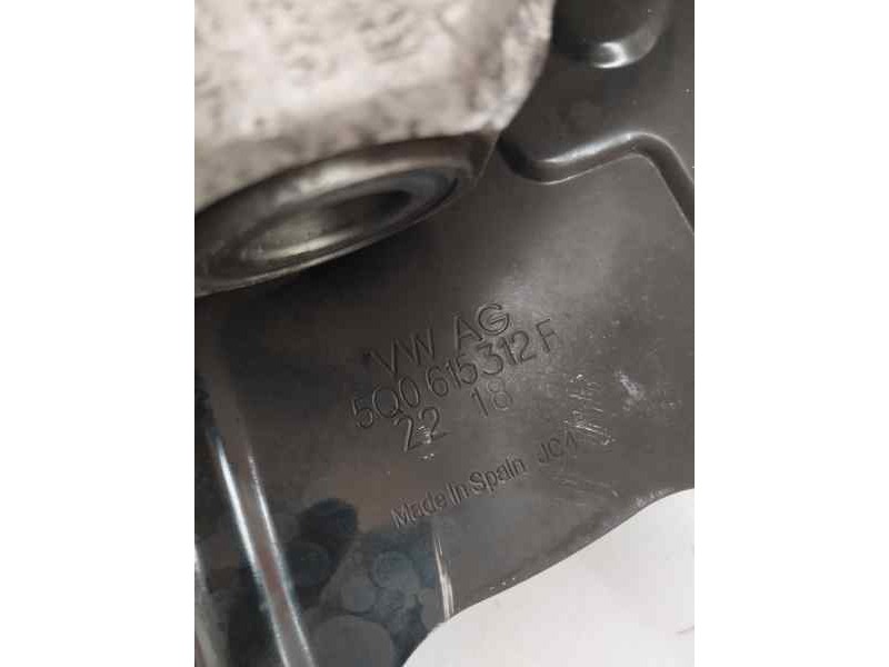 Recambio de mangueta delantera derecha para volkswagen arteon (3h7) r-line 4motion referencia OEM IAM 5Q0407258A  