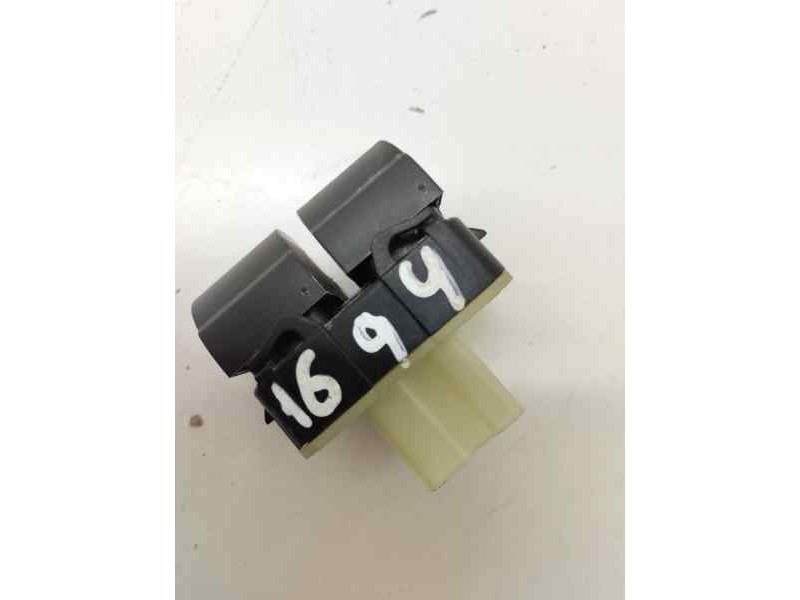 Recambio de mando elevalunas delantero izquierdo para dacia sandero iii 1.0 tce referencia OEM IAM 254116044R  