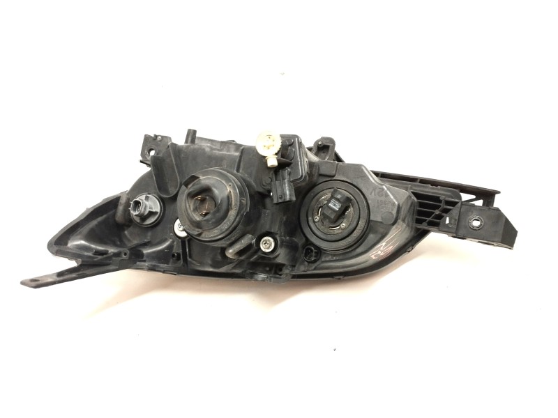 Recambio de faro derecho para mazda 3 berlina (bk) 1.6 crdt sportive referencia OEM IAM   