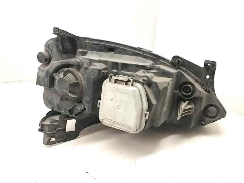 Recambio de faro izquierdo para opel corsa c 1.2 75 cv referencia OEM IAM 13100535  