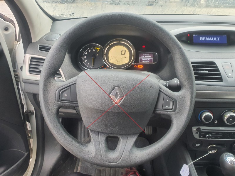 Recambio de volante sin airbag para renault megane iii berlina 5 p 1.2 16v referencia OEM IAM   