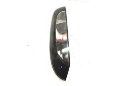 Recambio de piloto trasero derecho para opel corsa c 1.2 75 cv referencia OEM IAM 24457236  