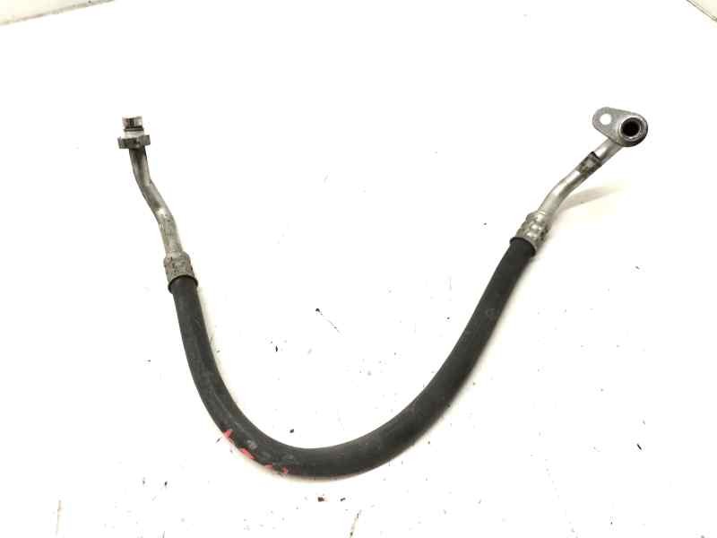 Recambio de tubos aire acondicionado para dacia sandero 1.2 16v 73 cv referencia OEM IAM 924901332R  