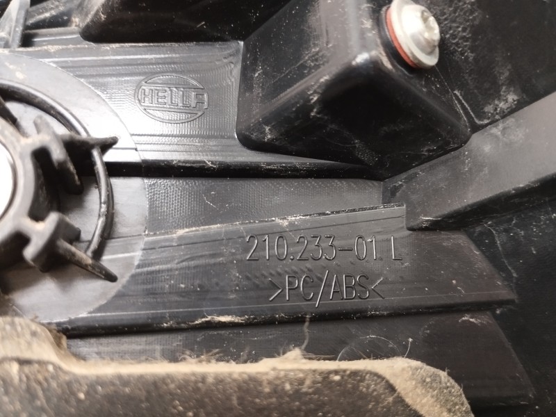 Recambio de piloto trasero izquierdo para citroën c4 picasso feel referencia OEM IAM 21023301L  