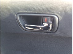 Recambio de maneta interior trasera derecha para toyota corolla verso (r1) 2.2 turbodiesel cat referencia OEM IAM   