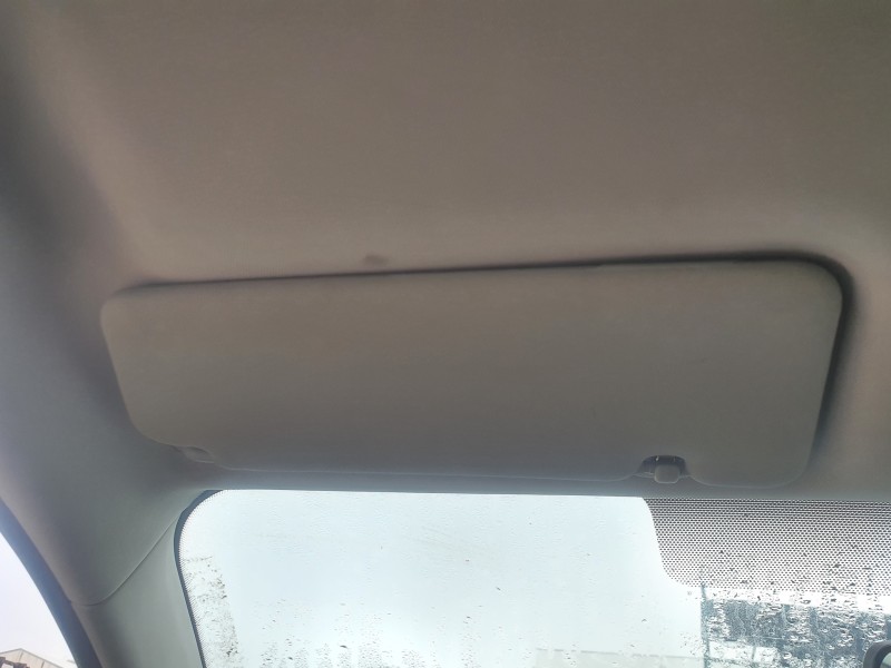 Recambio de parasol izquierdo para renault megane iii berlina 5 p 1.2 16v referencia OEM IAM   