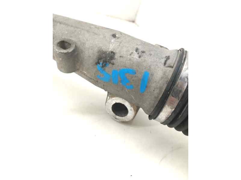 Recambio de cremallera direccion para toyota auris 1.4 turbodiesel cat referencia OEM IAM 4551002320  