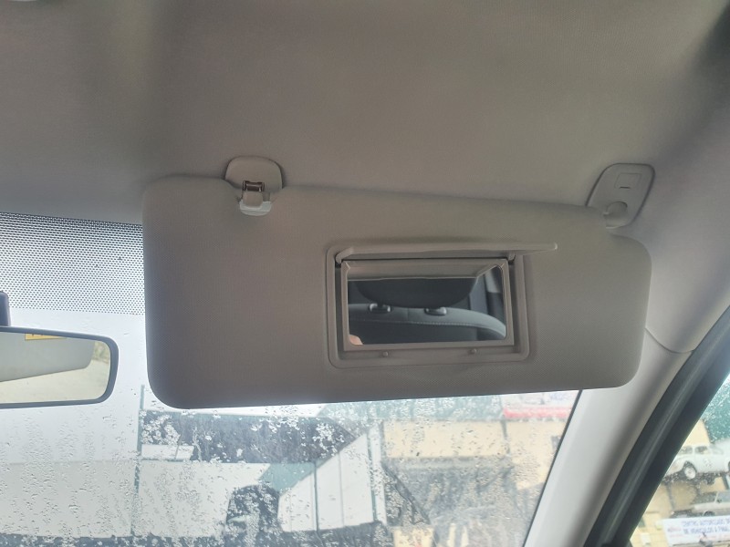 Recambio de parasol derecho para renault megane iii berlina 5 p 1.2 16v referencia OEM IAM   