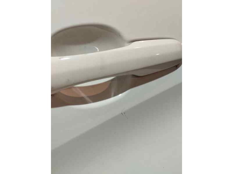 Recambio de puerta trasera izquierda para toyota yaris iv 1.5 hybrid 116 cv referencia OEM IAM   