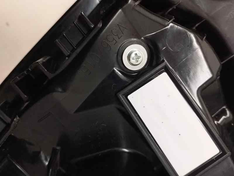 Recambio de piloto trasero izquierdo para toyota yaris iv 1.5 hybrid 116 cv referencia OEM IAM V356015  