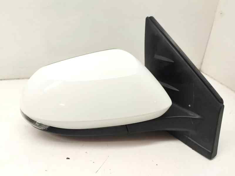 Recambio de retrovisor derecho para toyota yaris iv 1.5 hybrid 116 cv referencia OEM IAM 9901200  