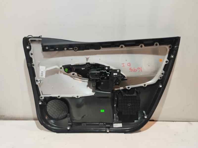 Recambio de guarnecido puerta delantera izquierda para toyota yaris iv 1.5 hybrid 116 cv referencia OEM IAM   