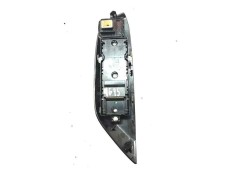 Recambio de mando elevalunas delantero izquierdo para toyota yaris iv 1.5 hybrid 116 cv referencia OEM IAM 840400D020   2