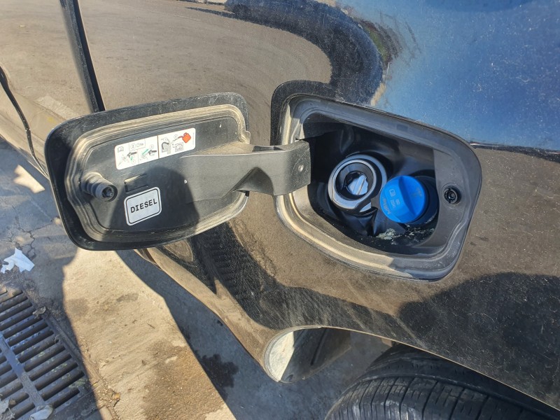 Recambio de tapa exterior combustible para ford ranger (tke) cabina simple 4x4 xl referencia OEM IAM   