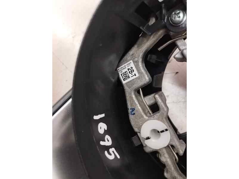 Recambio de volante sin airbag para toyota yaris iv 1.5 hybrid 116 cv referencia OEM IAM 45100K0140  