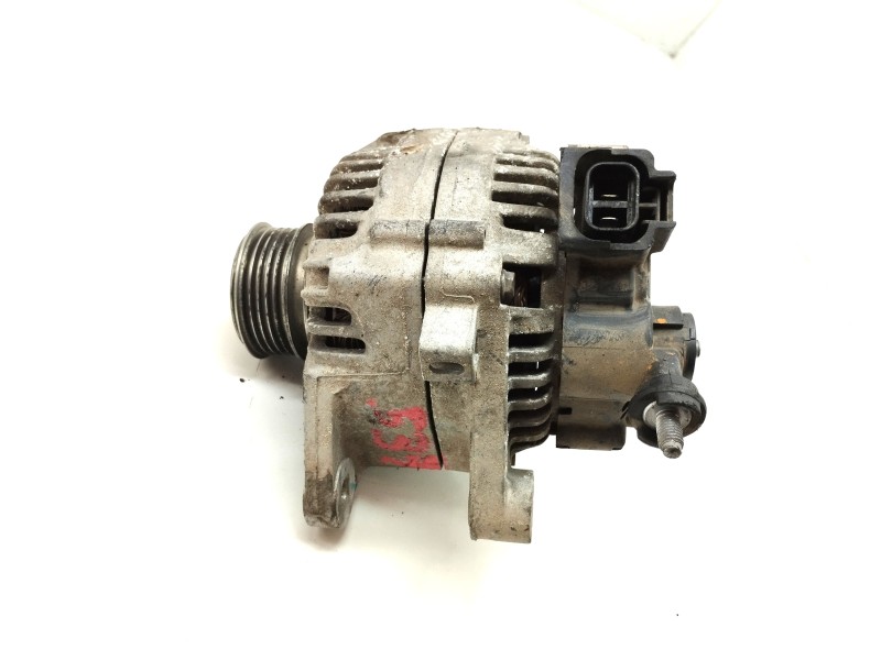 Recambio de alternador para kia picanto 1.1 crdi active referencia OEM IAM 373002A010  